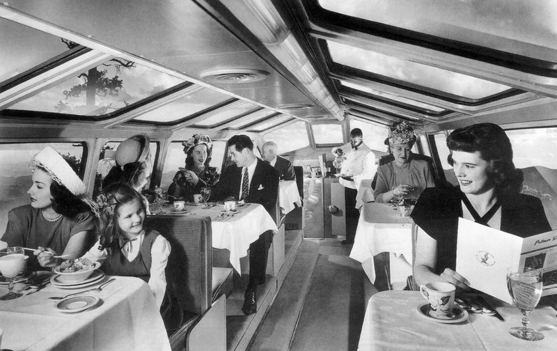 Illustration for article titled This 1947 Train of Tomorrow Puts Today's Trains to Shame